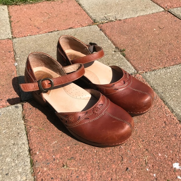 dansko clog sandals
